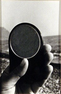 Image description is not available for 1999.067